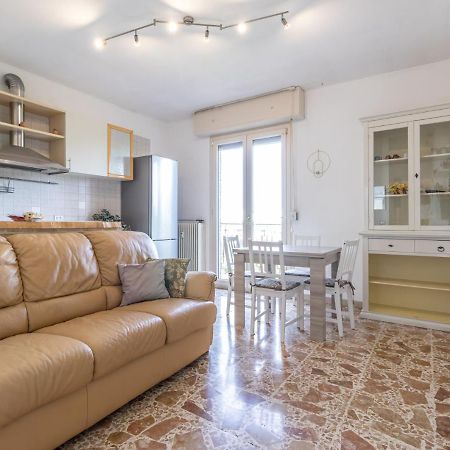 Casa Della Musica - Affitti Brevi Italia Hotel Modena Bagian luar foto