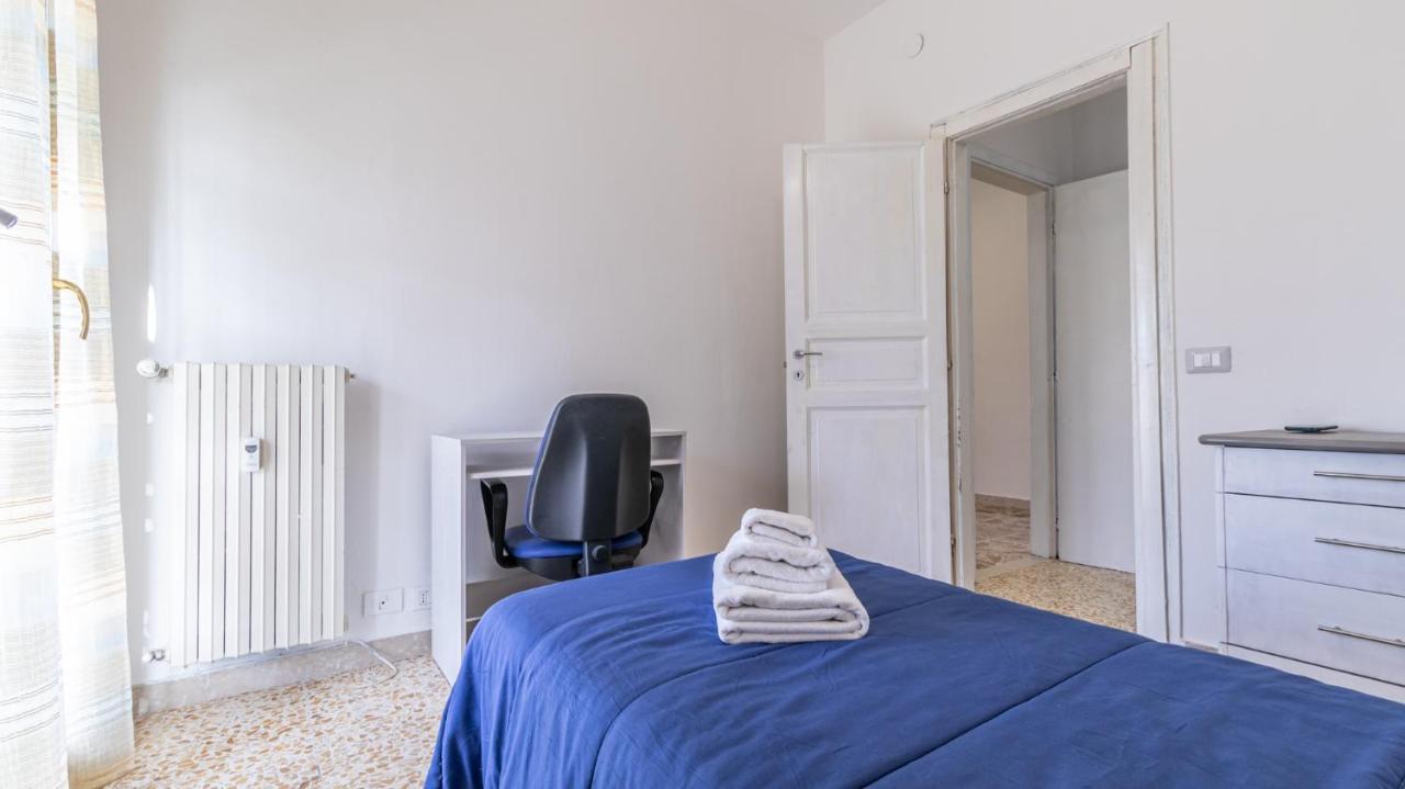 Casa Della Musica - Affitti Brevi Italia Hotel Modena Bagian luar foto